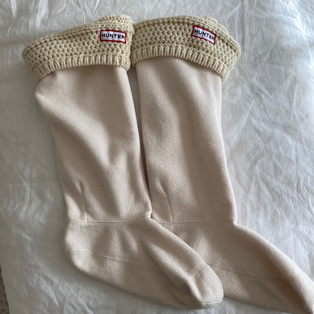 Hunter tall boot cable-knit socks.